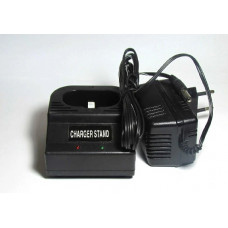 Зарядное устройство на шуруповерт  Makita 12v Li-ion