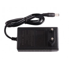 Зарядное устройство на шуруповерт 18v/0.8 Ah